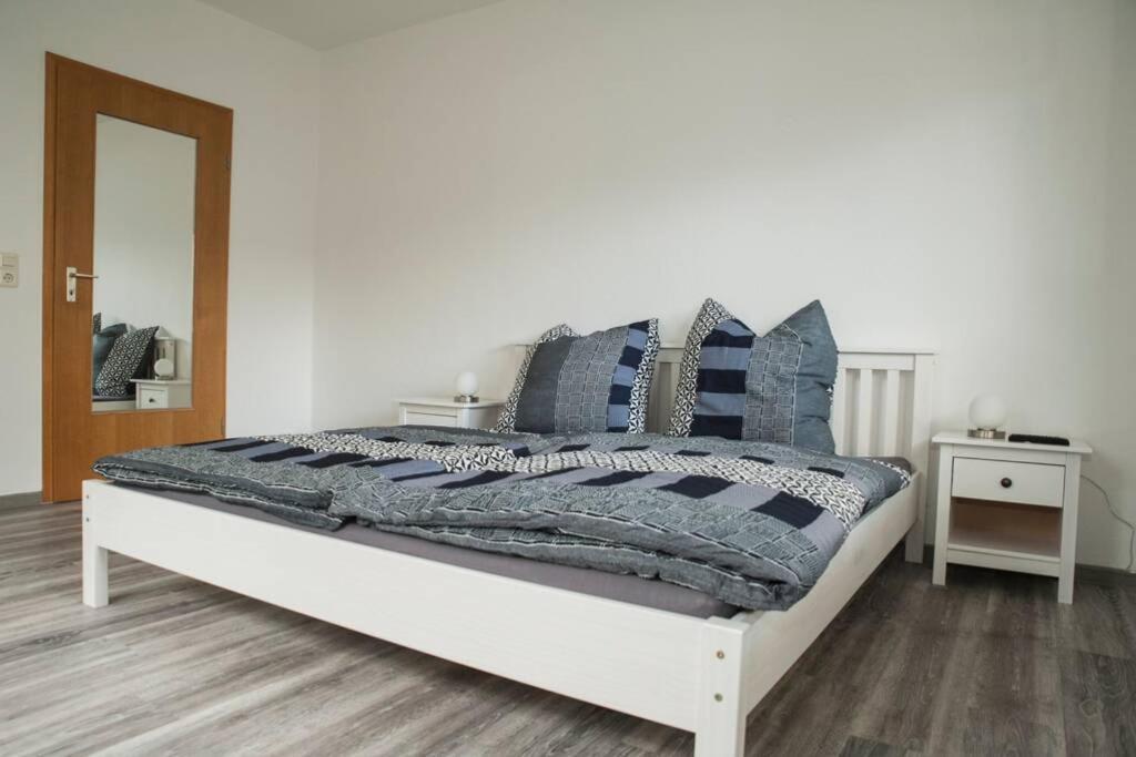 Exklusive Ferienwohnung In Einbeck, Zentrum! Neu!! Zewnętrze zdjęcie